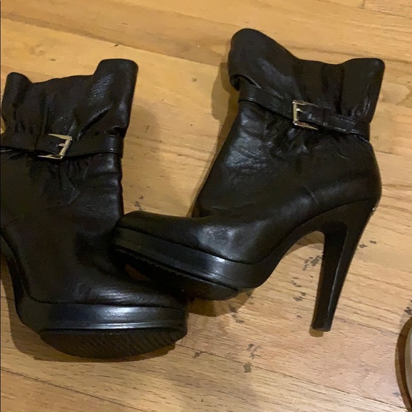 Michael Kors Boots - Picture 1 of 4